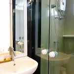 Baanpoon Apartment