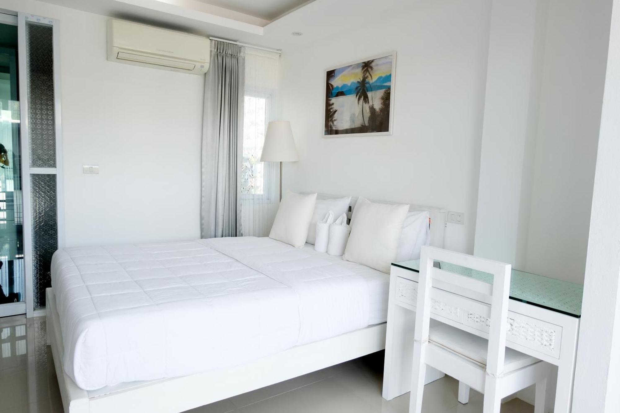 Hotell Baanpoon 2*