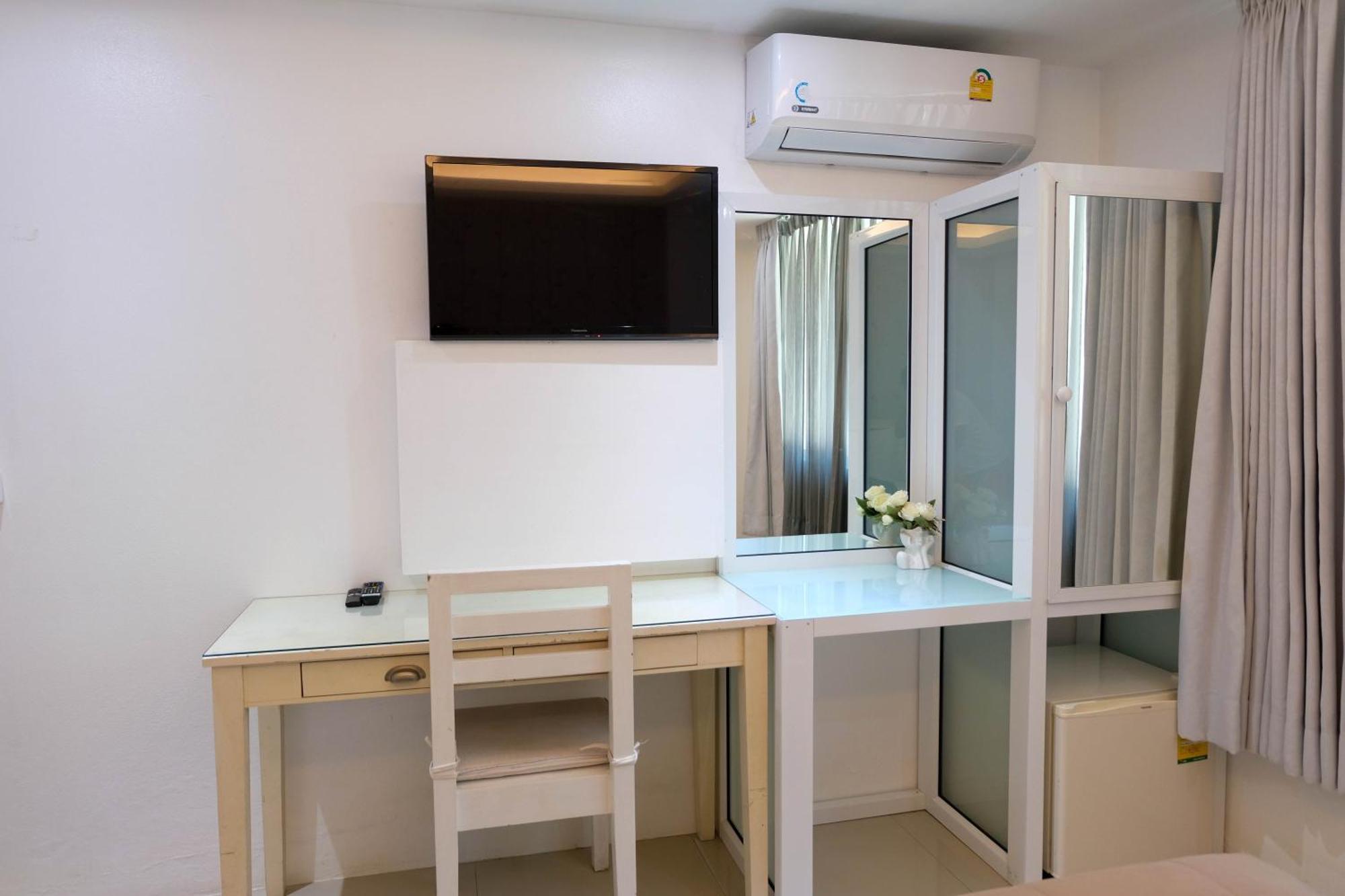 Hotell Baanpoon Chaweng (Koh Samui)